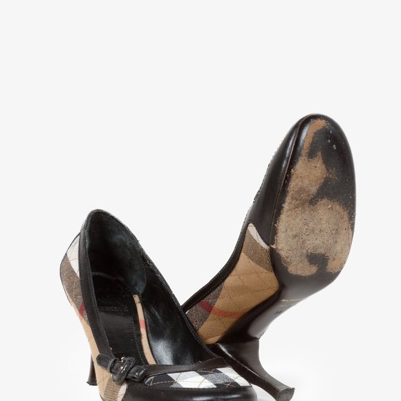 Burberry House Check Canvas Heels - Picture 4 of 10
